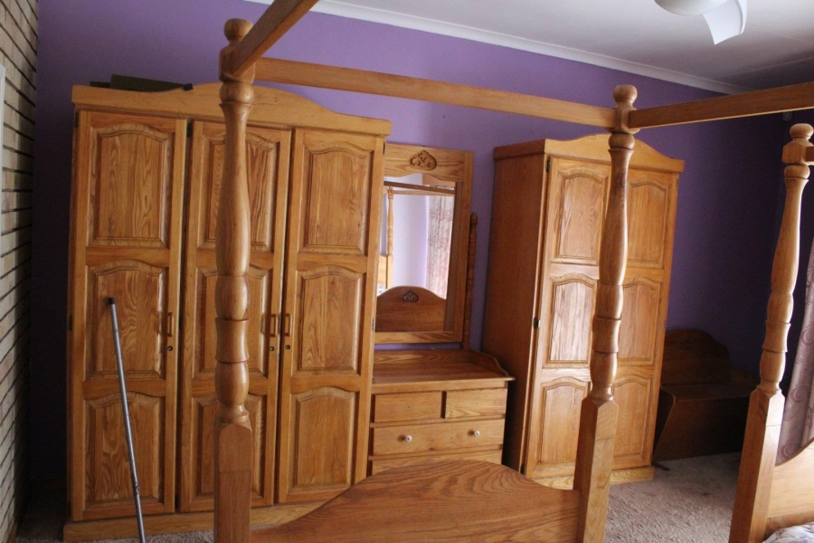 6 Bedroom Property for Sale in Van Der Hoff Park North West